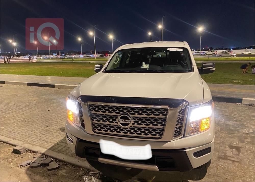 نيسان تيتان